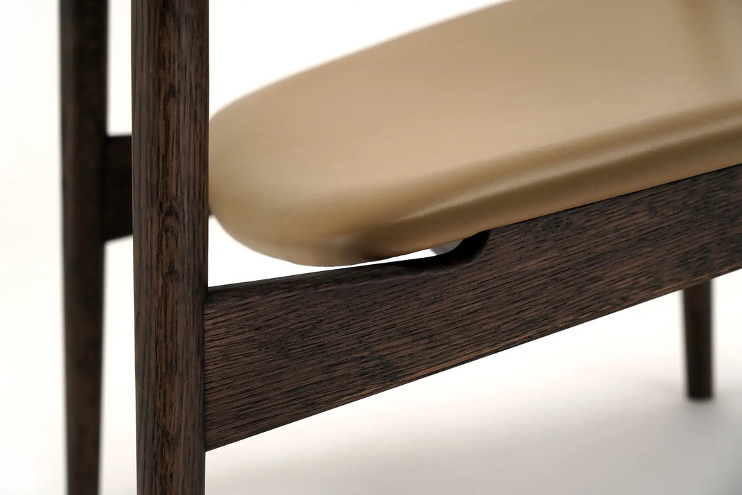 A-LC01 Lounge Chair