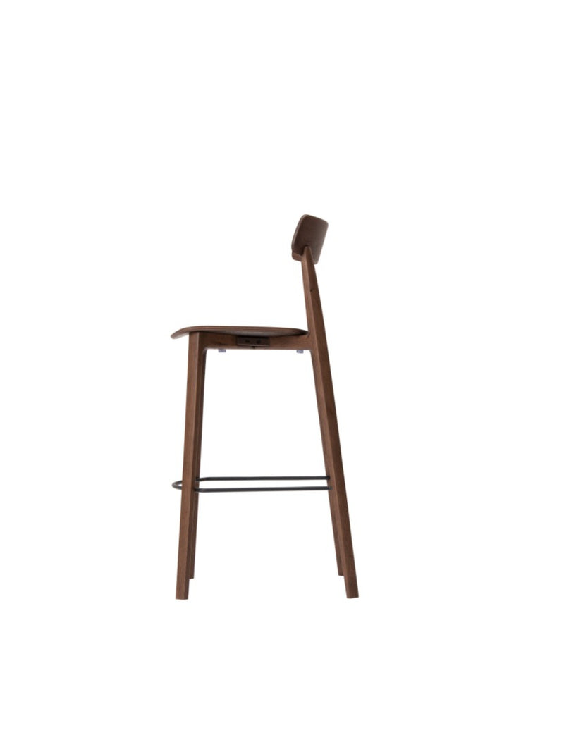 AATOS High Chair