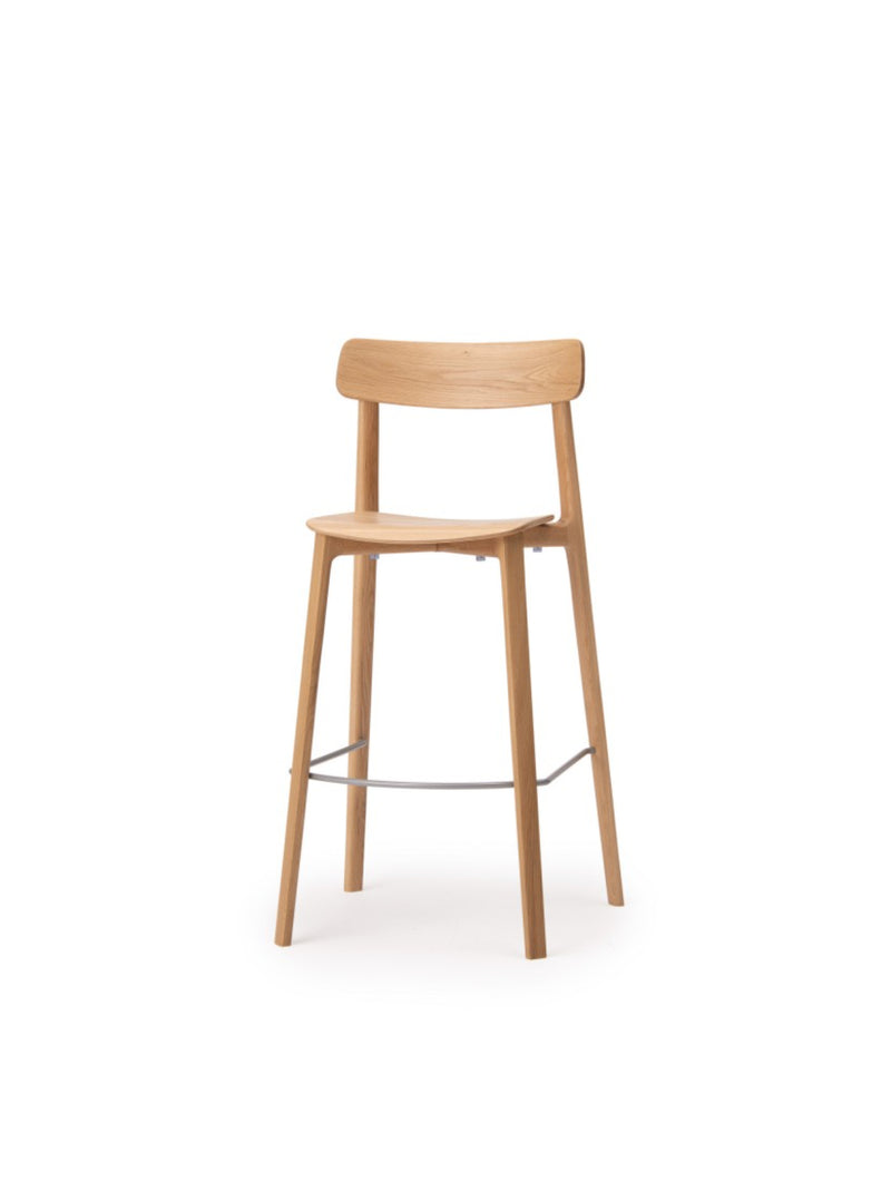 AATOS High Chair