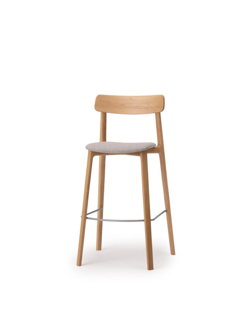 AATOS High Chair