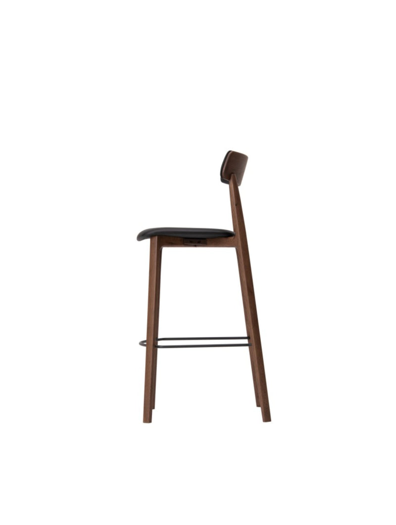 AATOS High Chair - Upholstered Back