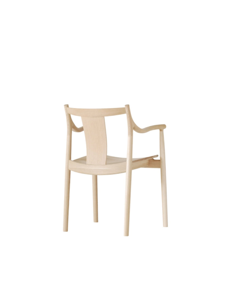 CHORUS Armchair