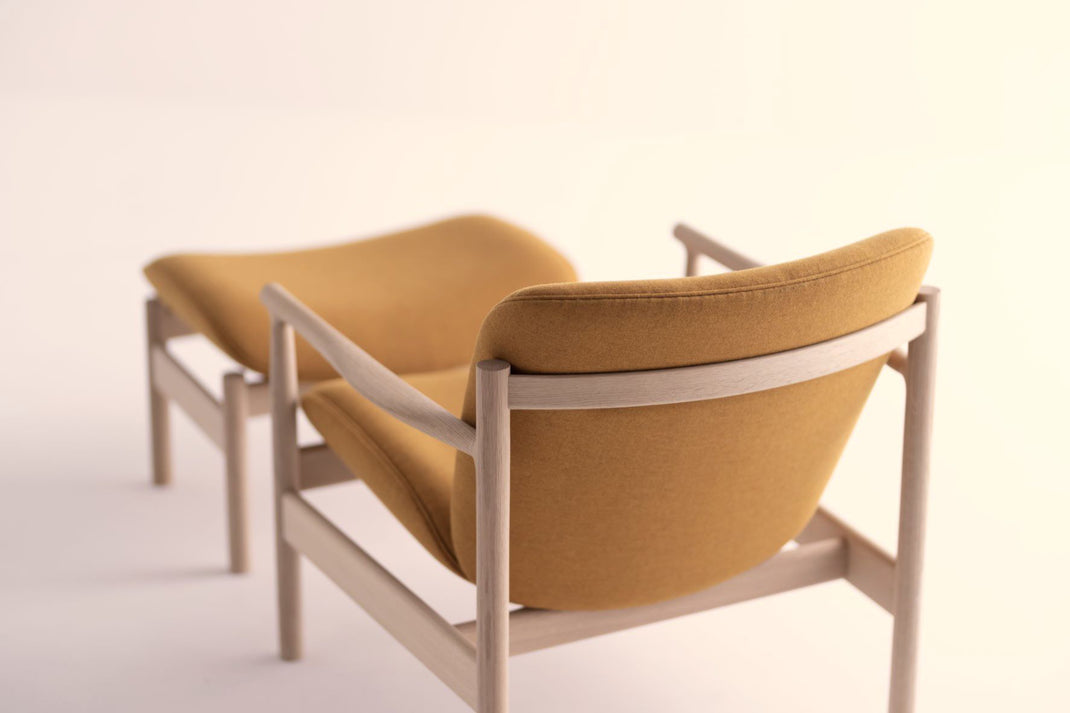 CHORUS Lounge Chair