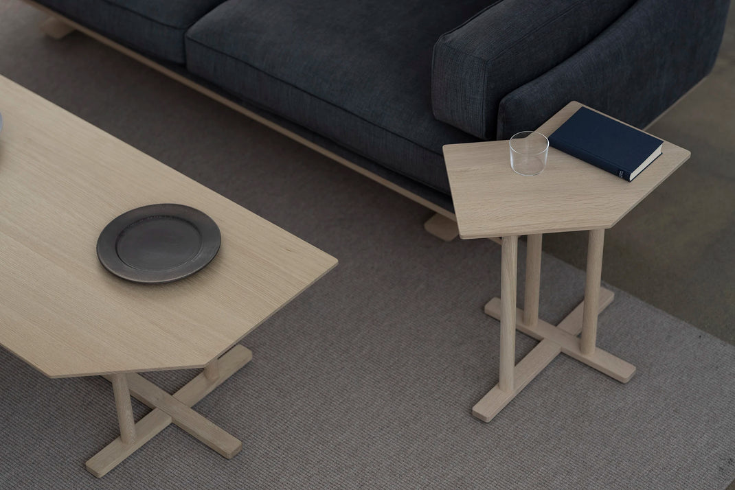 CHORUS Coffee table