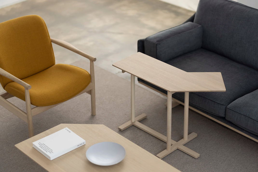 CHORUS Coffee table