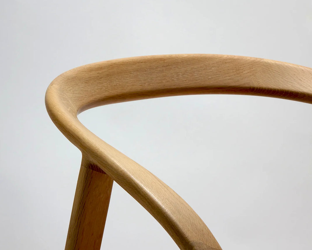 DAEN Chair
