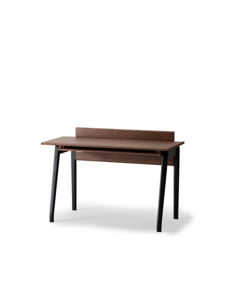 FOUR Desk