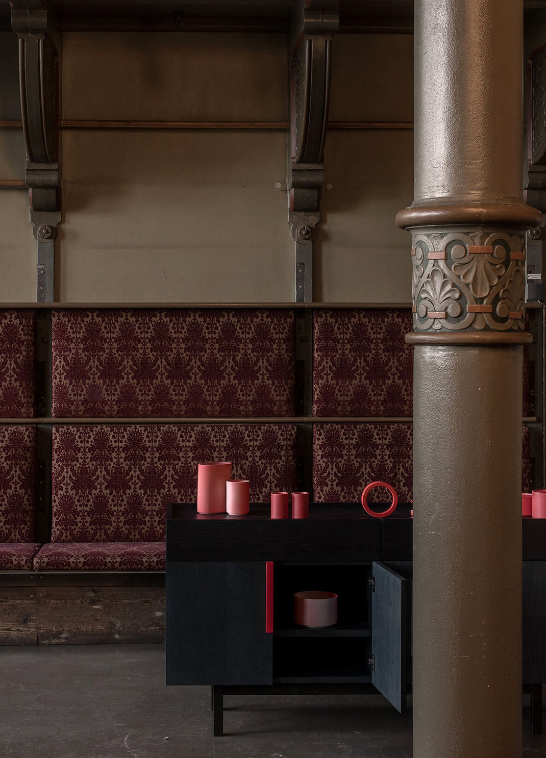 AIZOME Sideboard