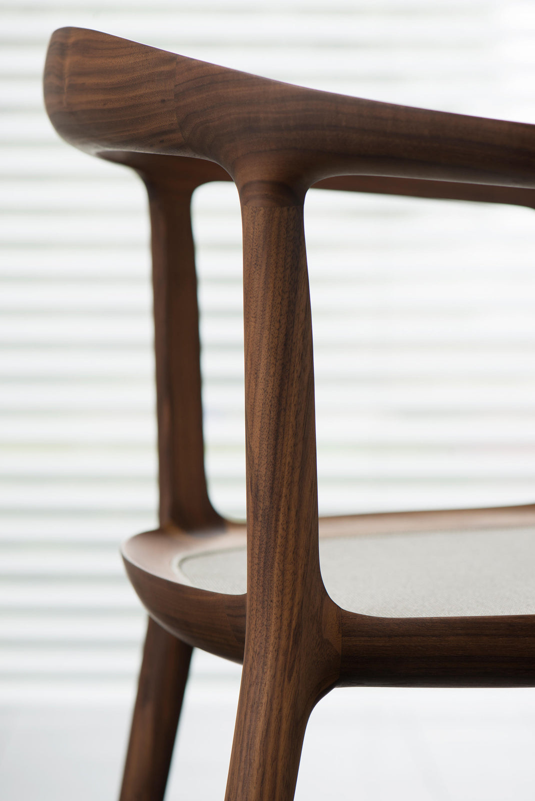 DC10 Chair