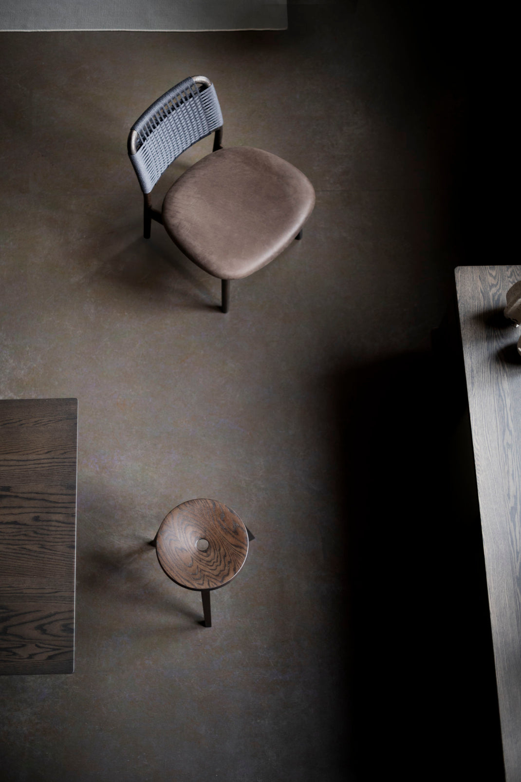 DOVETAIL Stools