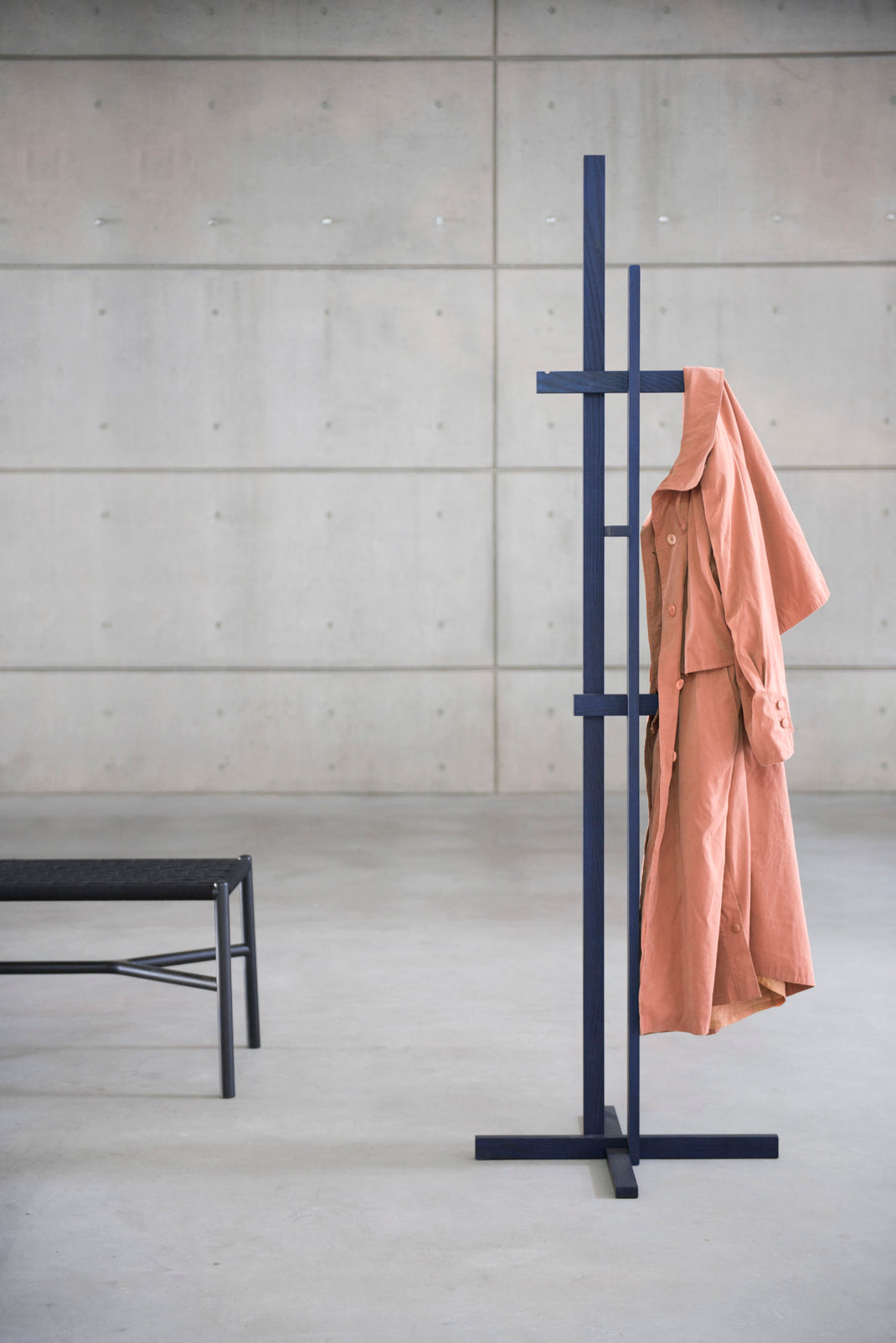 ELEMENTS Coat Stand