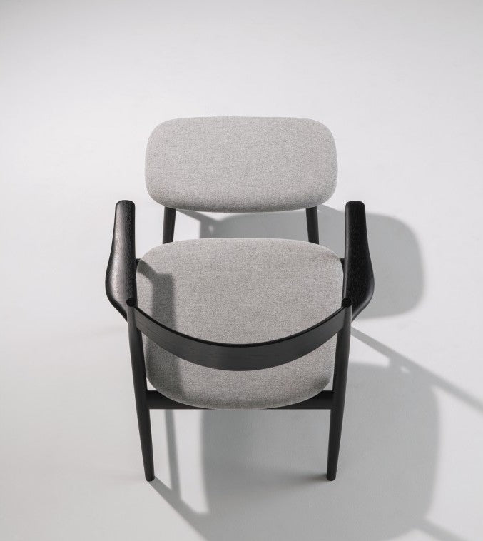 KAMUY Lounge Chair-Upholstered Back