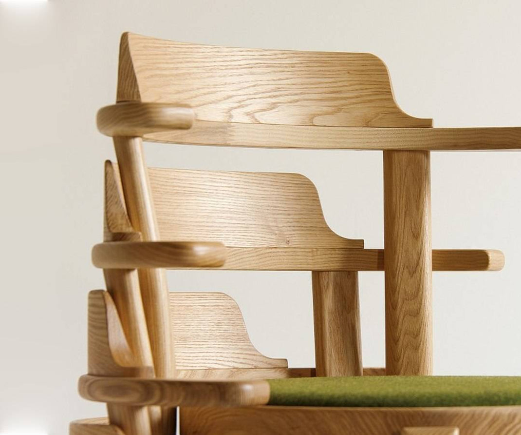 RUNT OM Stool
