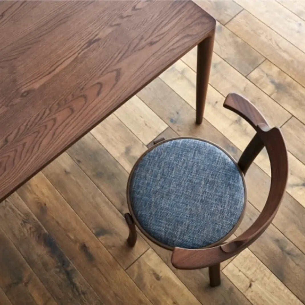 RUNT OM Stool