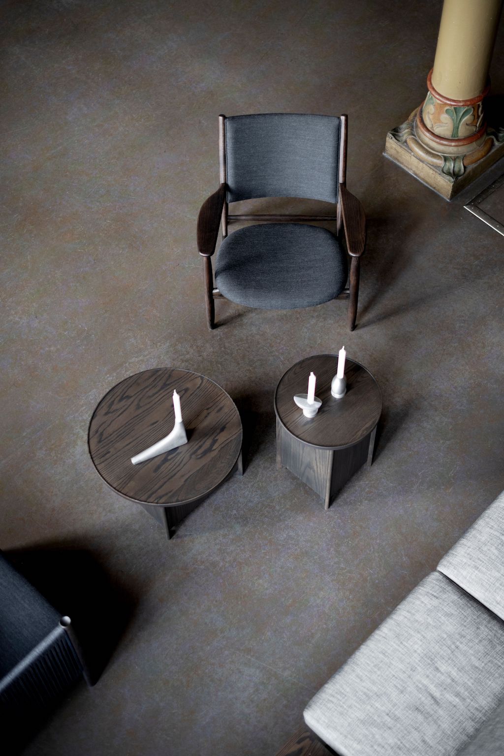 SUMMIT Lounge Chair