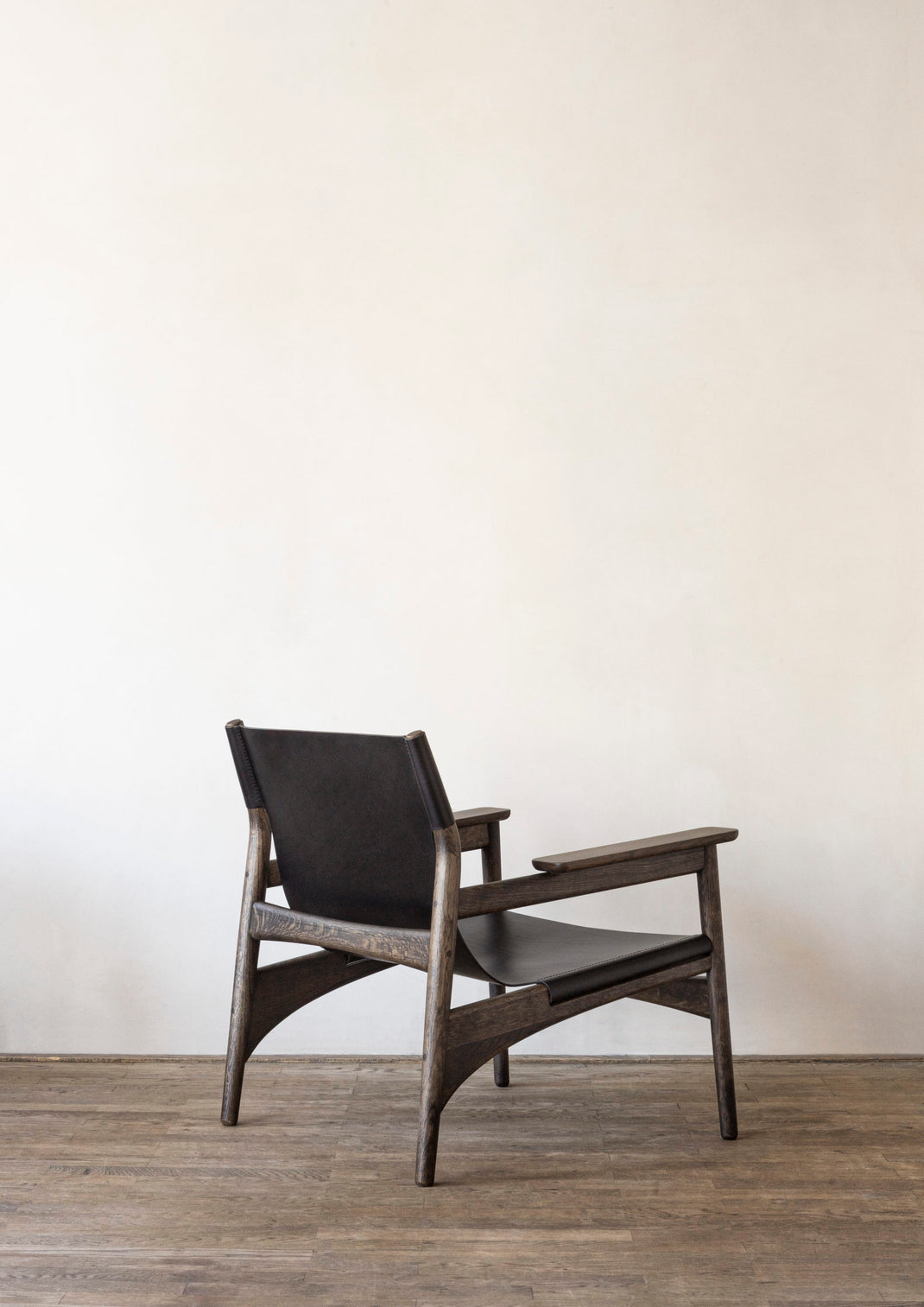 N-LC02 Lounge Chair
