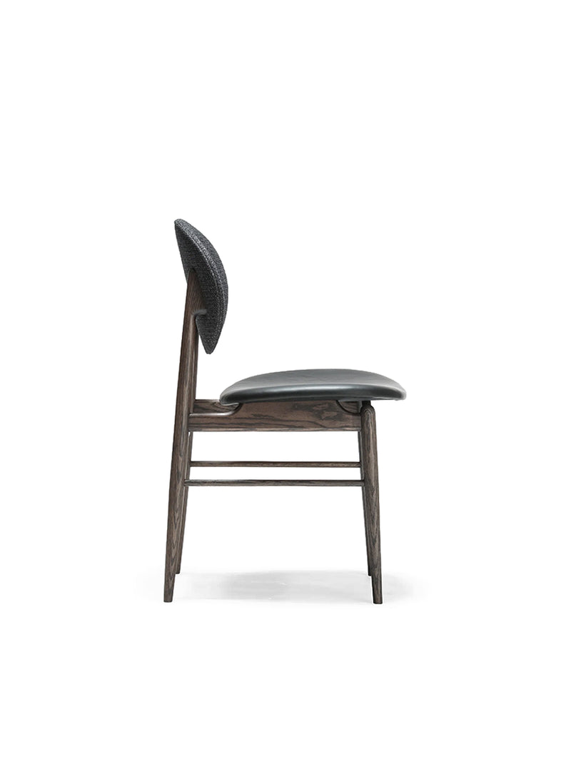 OUTLINE Chair