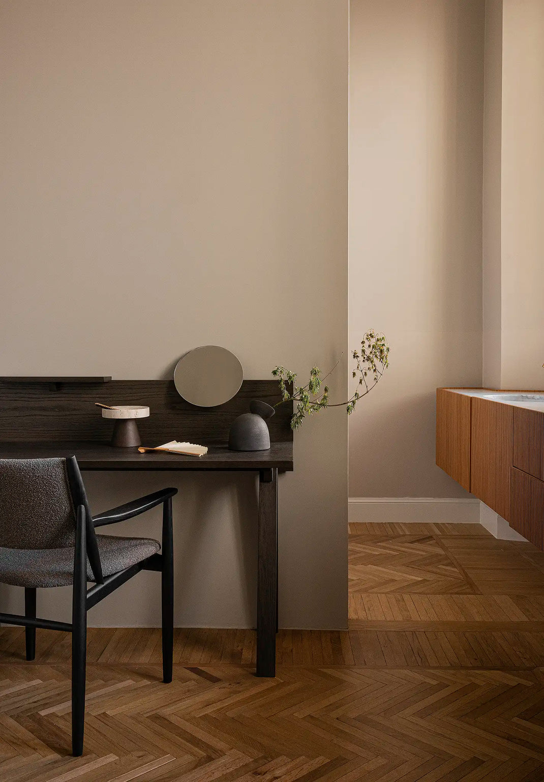 SUMMIT Dining Chair