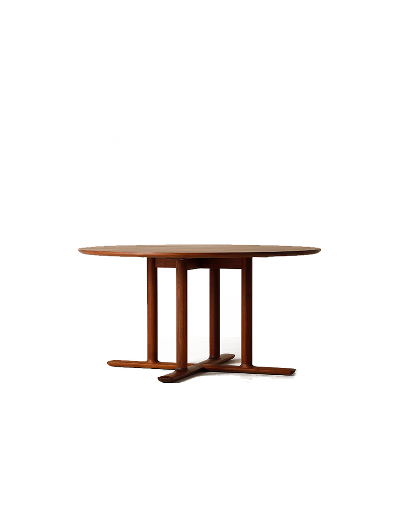 CHORUS Round Dining Table