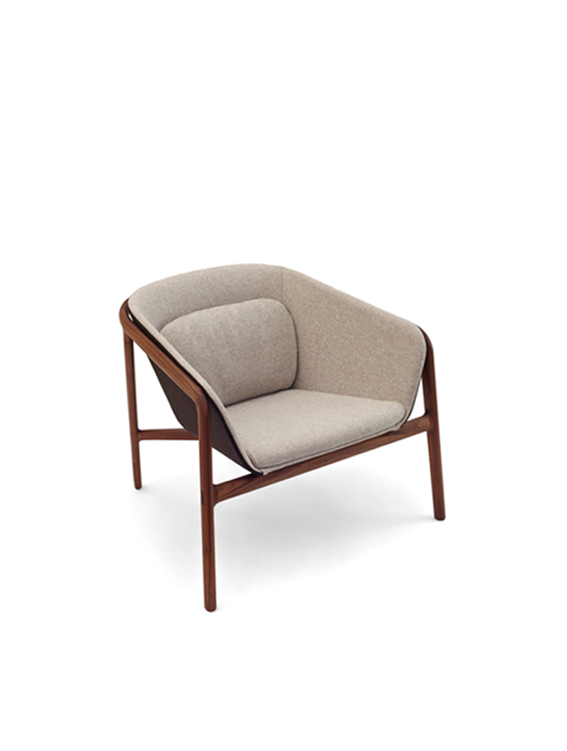 GOLONDRINA Lounge Chair