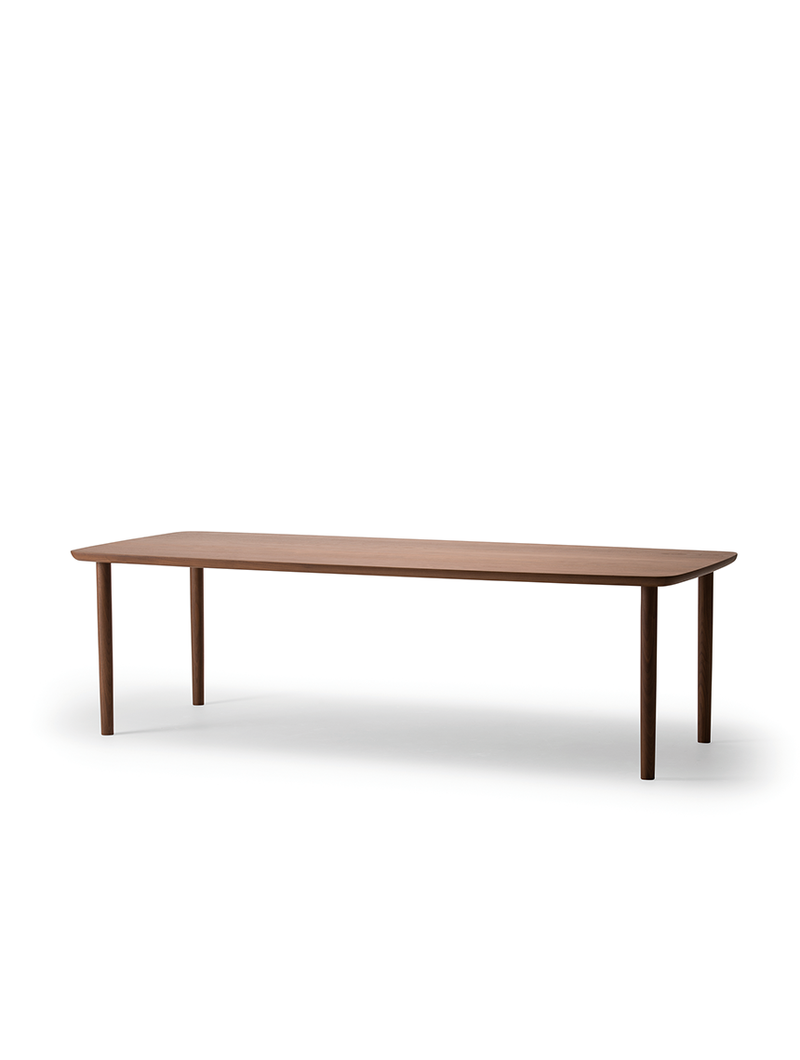 KAMUY Dining Table