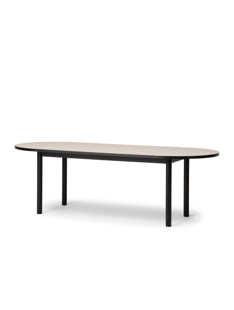 KOTAN Oval Table