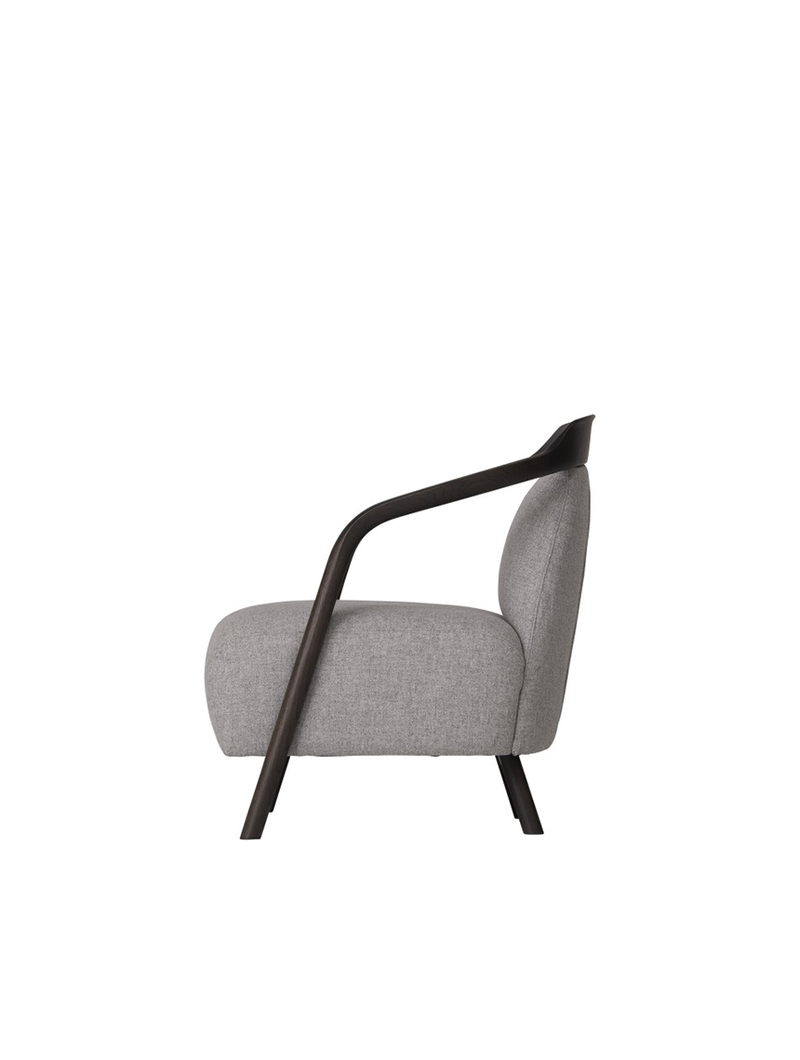 NUPRI Lounge Chair
