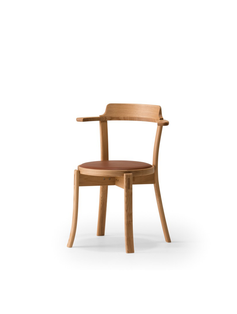 RUNT OM Dining Chair