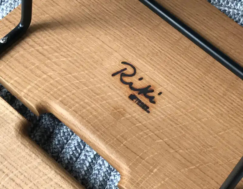 RIKI Solid Stool - Oak (C)