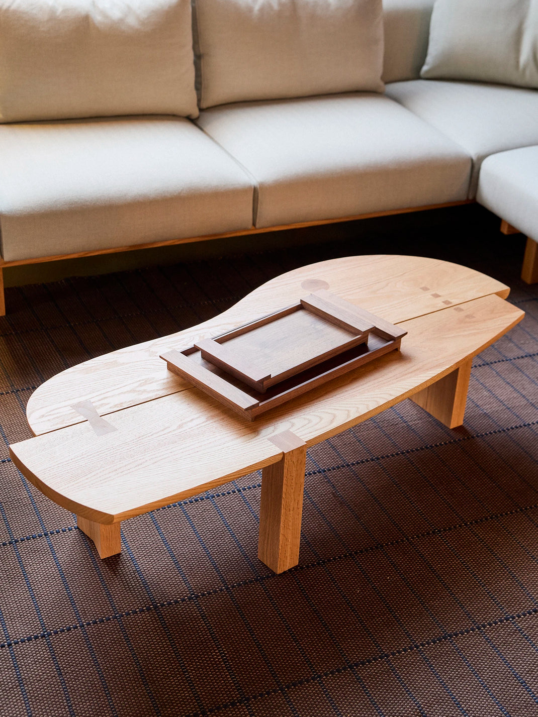 EN Coffee Table