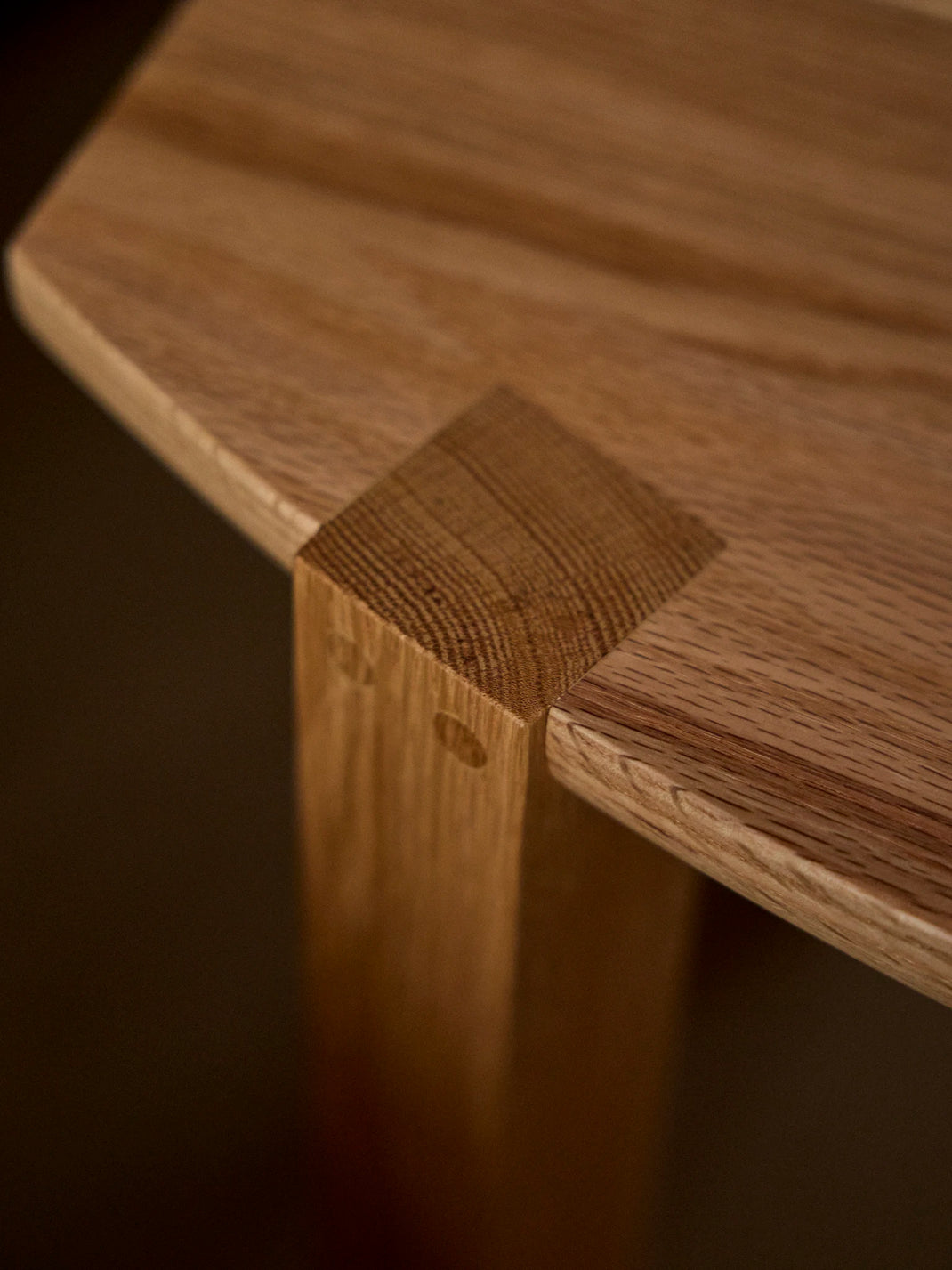 EN Side Table