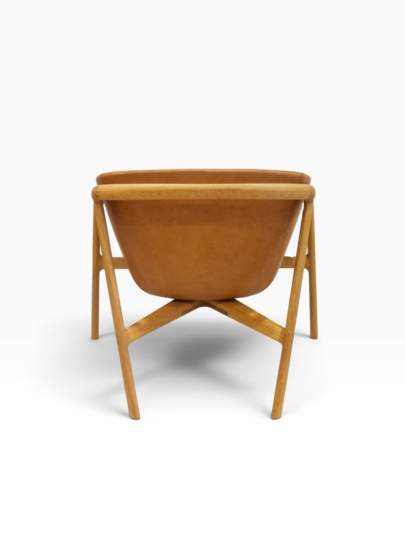 GOLONDRINA Lounge Chair (C)
