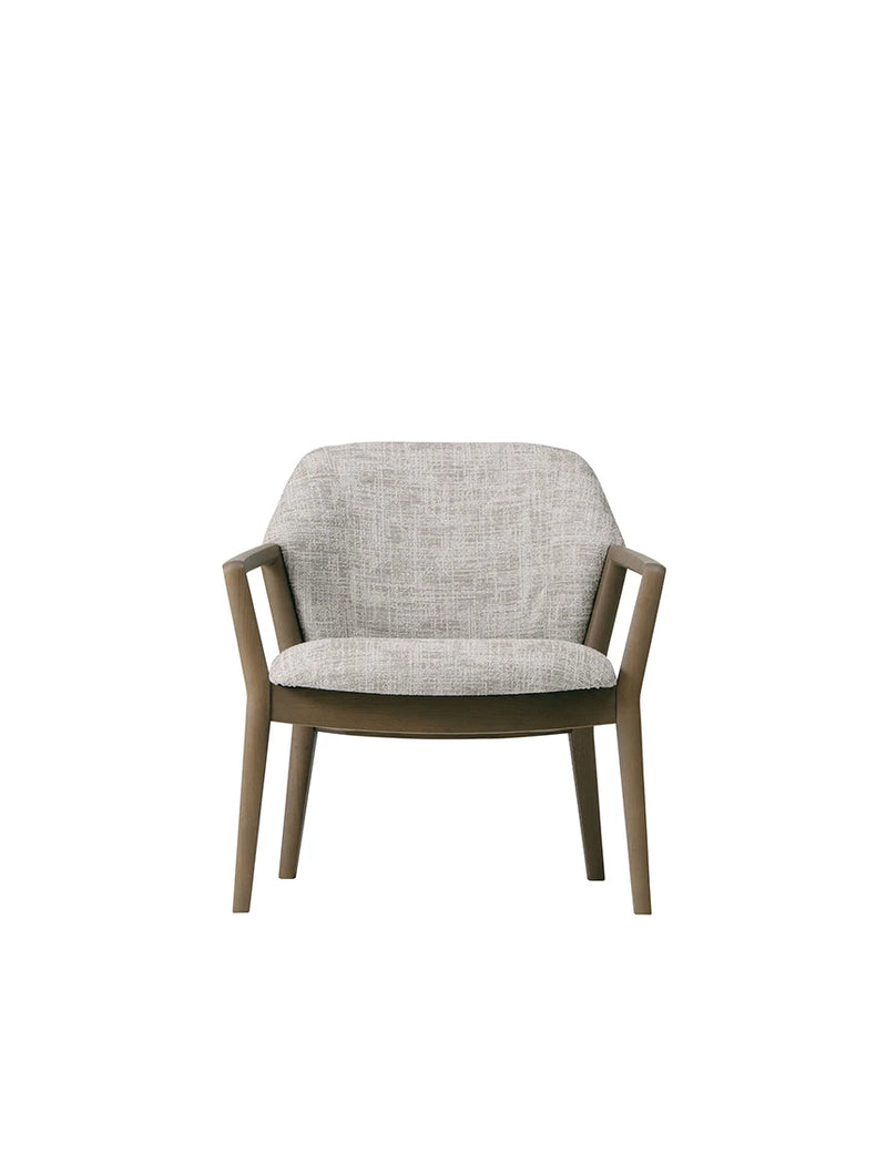 KARI Lounge Chair