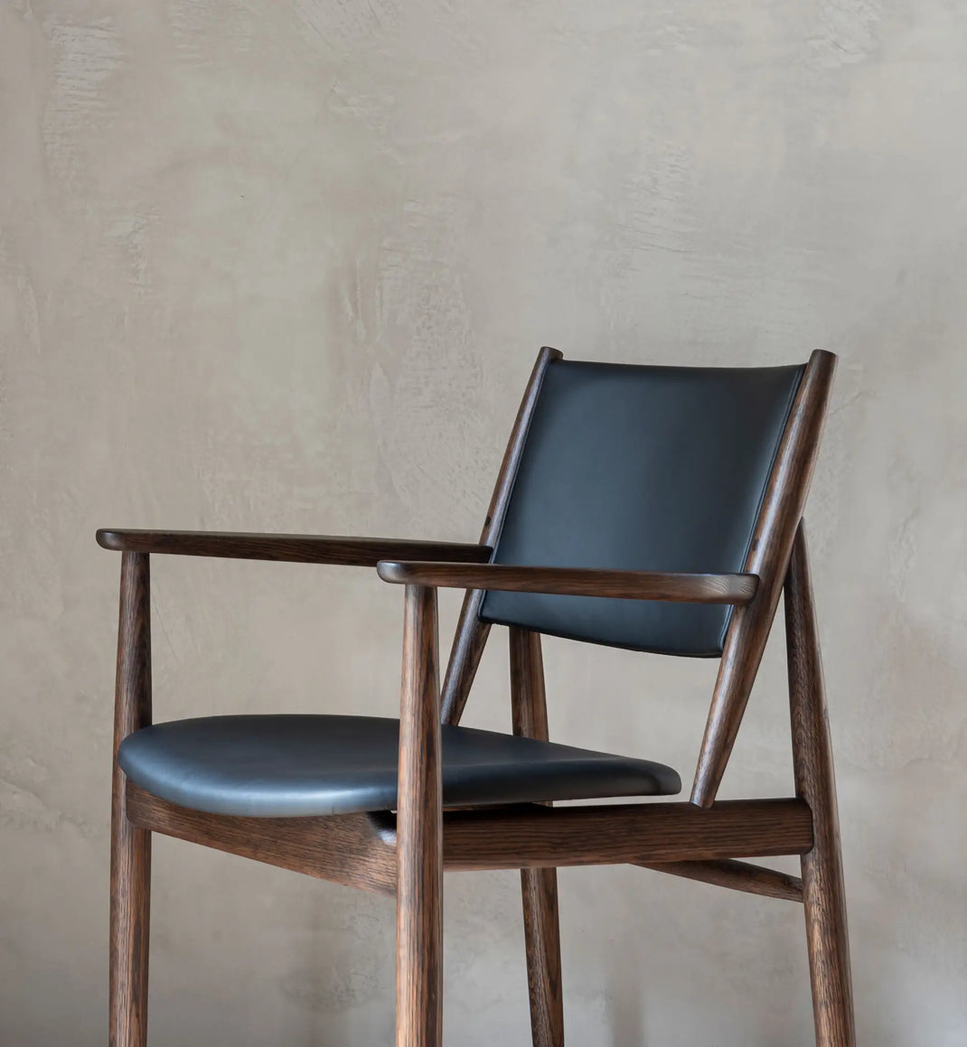 SUMMIT Dining Chair