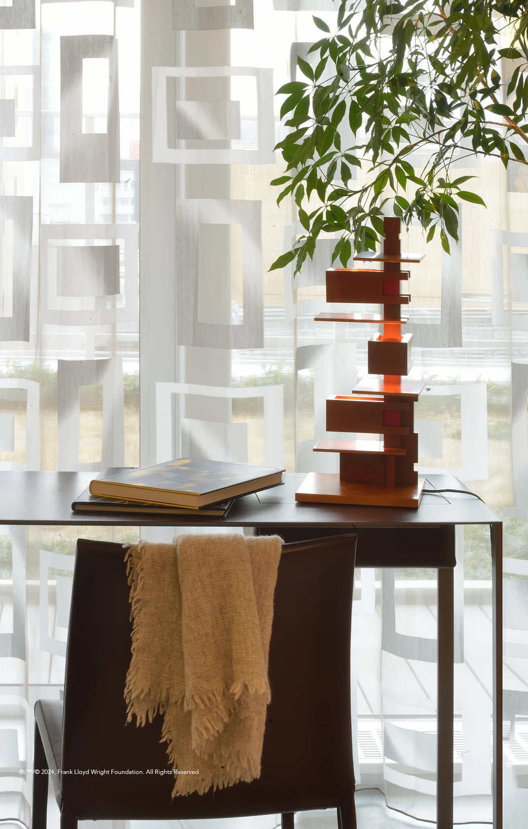 TALIESIN 4 Table Lamp