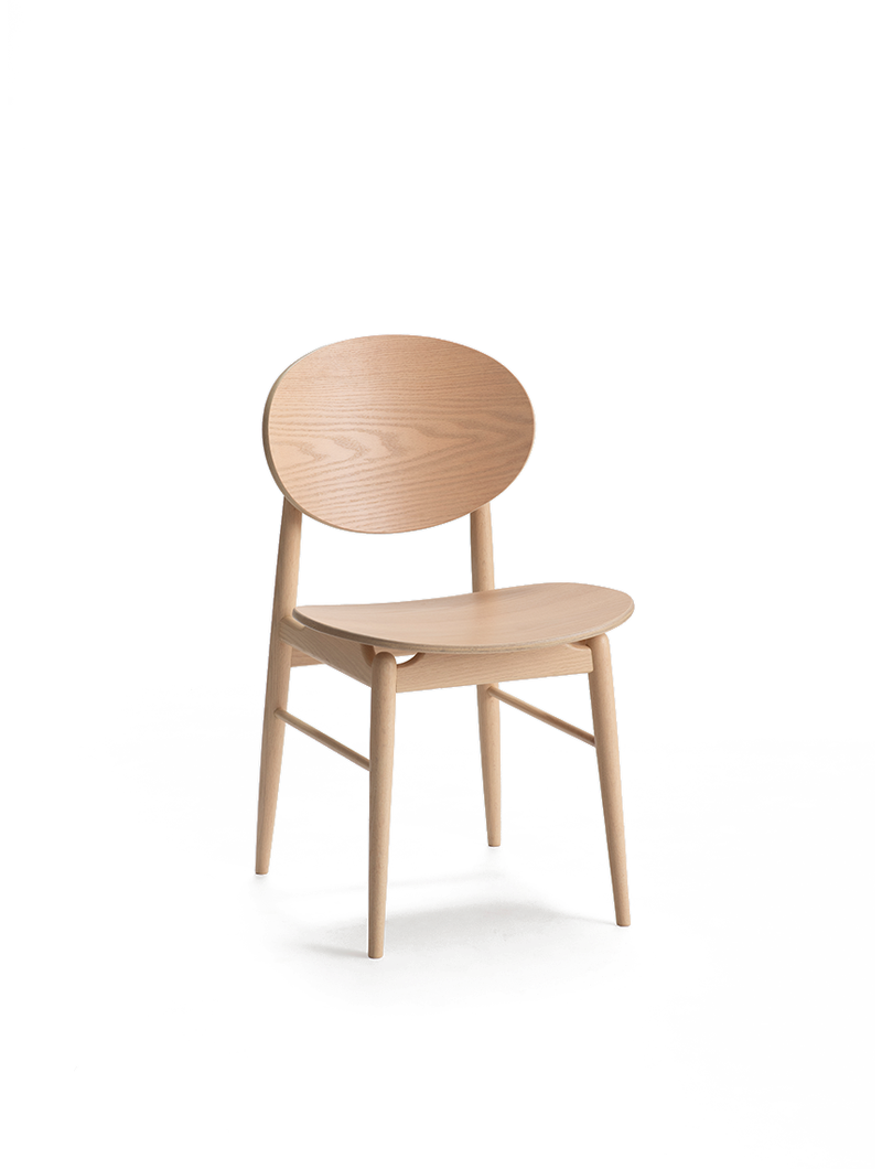 OUTLINE Chair