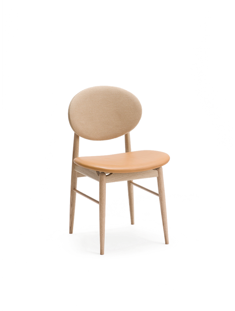 OUTLINE Chair