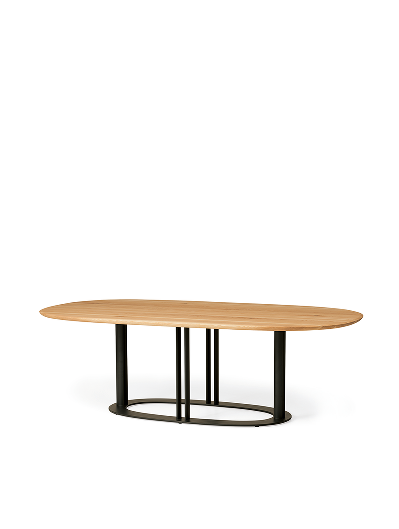 RB Oval Table