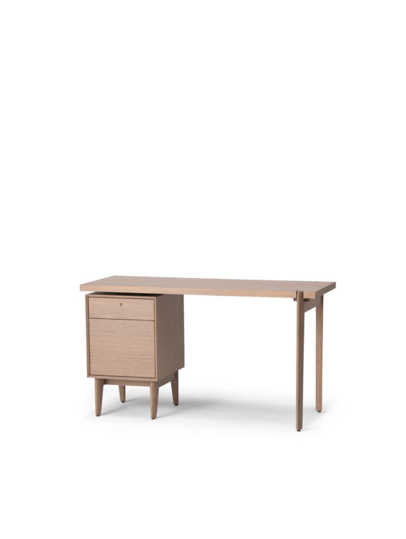 WING Lux Desk